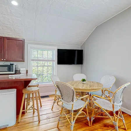 Island Time Villa Vineyard Haven Exterior photo